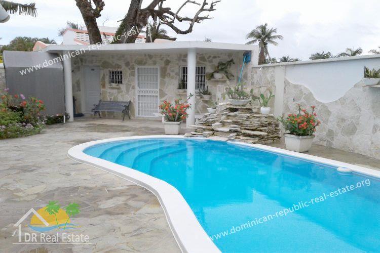 Property for sale in Cabarete - Dominican Republic - Real Estate-ID: 242-VC Foto: 08.jpg